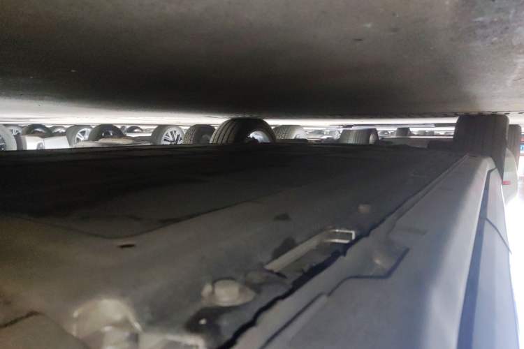 Used Leapmotor C11 2023 Pure Electric 580 All-Wheel-Drive Performance Edition Left Side Sill
