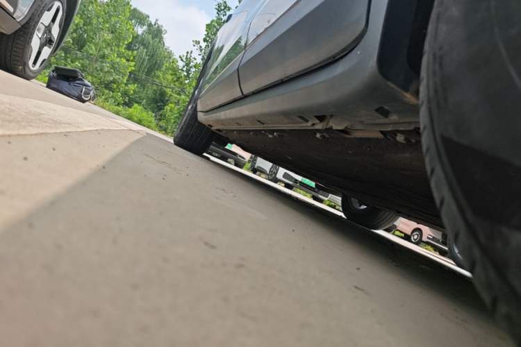 Used Leapmotor C11 2023 Pure Electric 500 Comfort Edition Left Side Sill