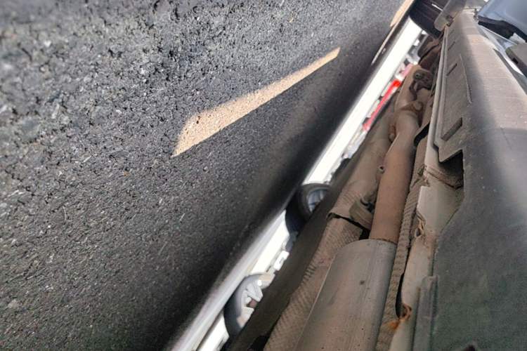 Used Leapmotor C11 2023 Range-Extended 180 Comfort Edition Left Side Sill