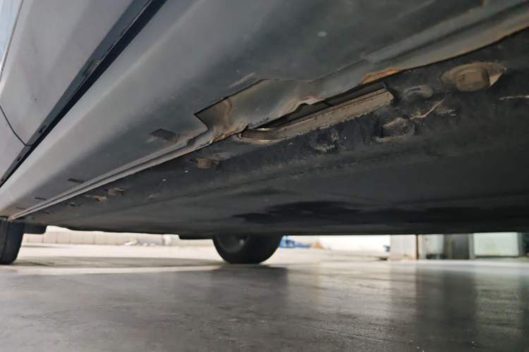 Used Leapmotor C11 2023 Pure Electric 500 Comfort Edition Left Side Sill