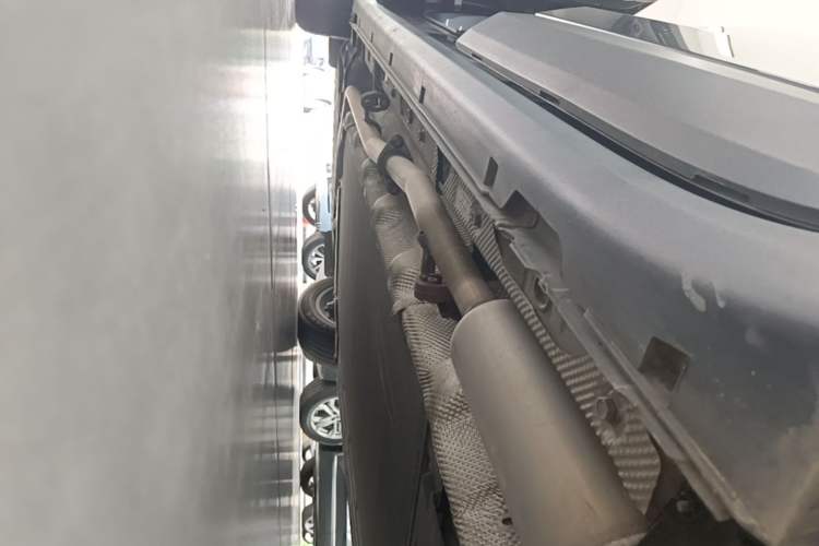 Used Leapmotor C11 2023 Range-Extended 180 Comfort Edition Left Side Sill