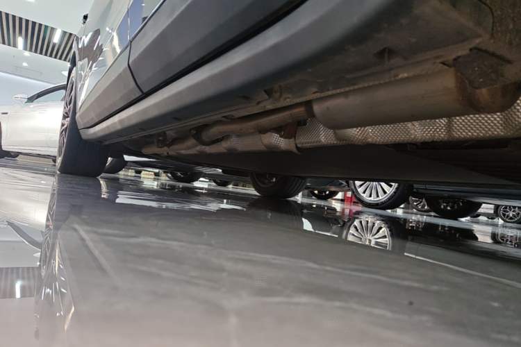 Used Leapmotor C11 2023 Extended-Range 285 Comfort Edition Left Side Sill