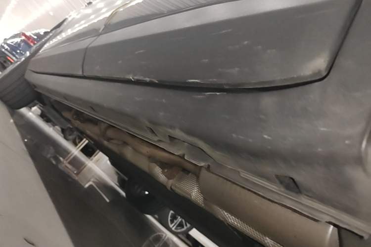 Used Leapmotor C11 2023 Range-Extended 200 Comfort Edition Left Side Sill