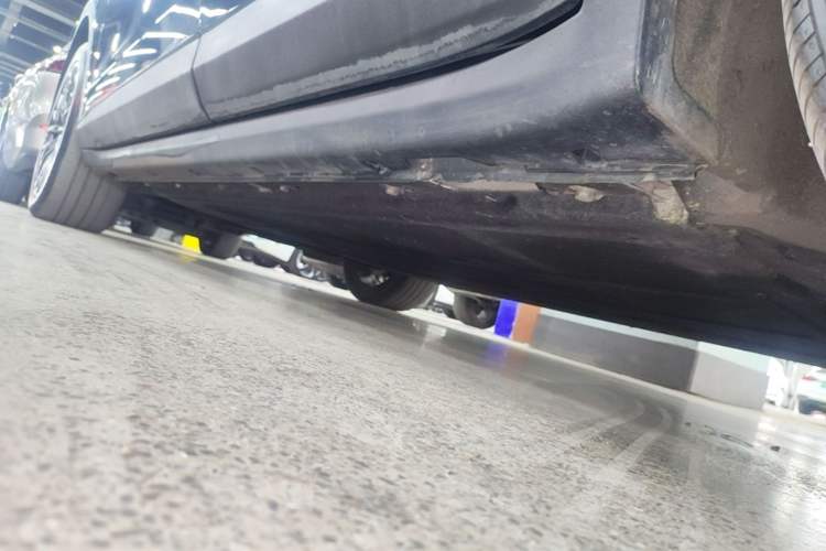Used Leapmotor C11 2023 Pure Electric 500 Comfort Edition Left Side Sill