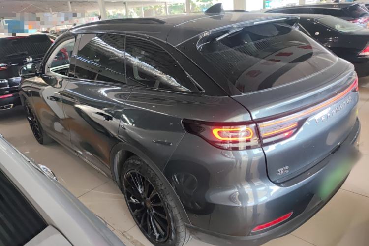 Used Leapmotor C11 2023 Pure Electric 580 All-Wheel-Drive Performance Edition Left Side