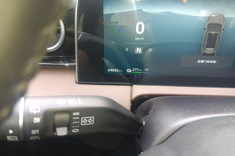 Used Leapmotor C11 2023 Pure Electric 500 Comfort Edition Odometer Close Up