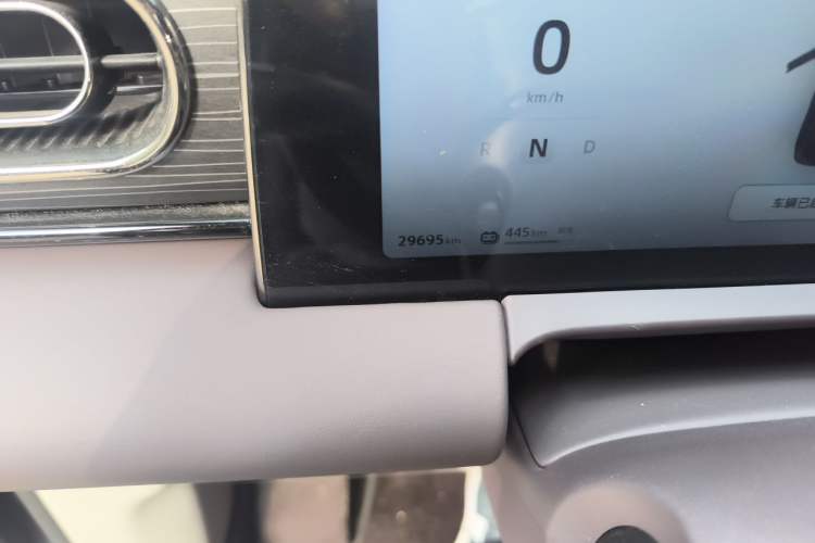 Used Leapmotor C11 2023 Pure Electric 580 All-Wheel-Drive Performance Edition Odometer Close Up