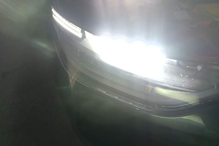 Used Leapmotor C11 2023 Pure Electric 500 Comfort Edition Right Front Headlight