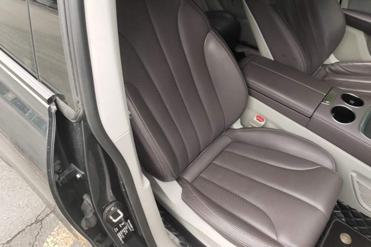 Used Leapmotor C11 2023 Pure Electric 500 Comfort Edition Right Front Seat