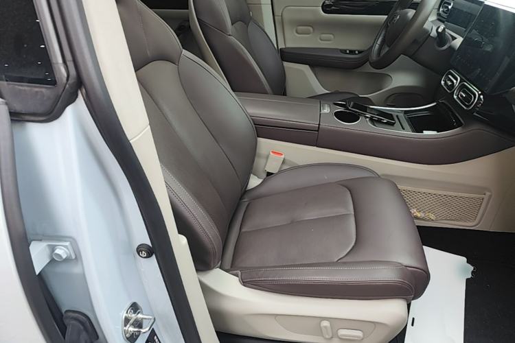 Used Leapmotor C11 2023 Range-Extended 300 Comfort Edition Right Front Seat