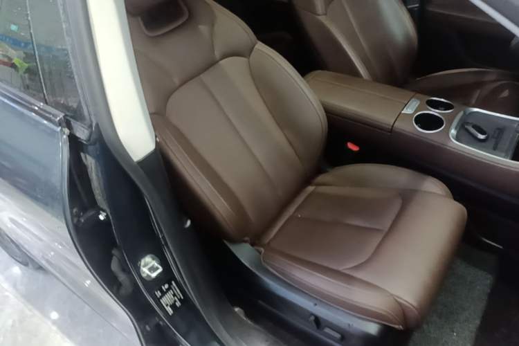 Used Leapmotor C11 2023 Range-Extended 300 Comfort Edition Right Front Seat