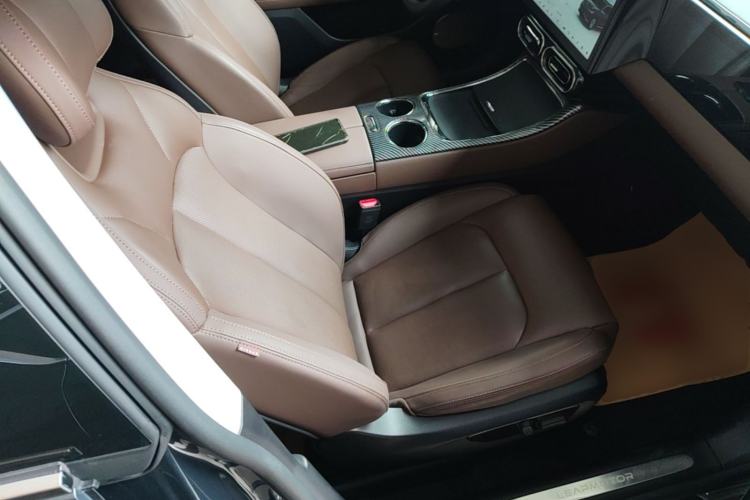 Used Leapmotor C11 2023 Range-Extended 285 Smart Enjoyment Edition Right Front Seat