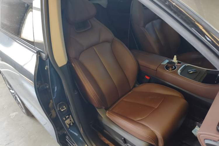 Used Leapmotor C11 2023 Range-Extended 300 Comfort Edition Right Front Seat