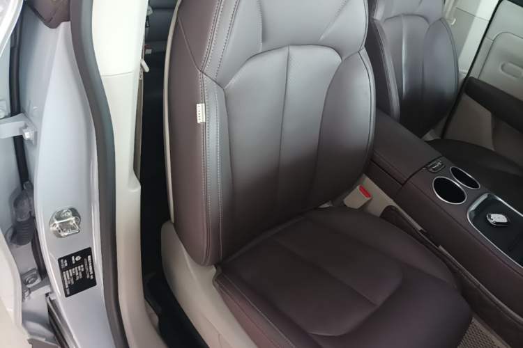 Used Leapmotor C11 2023 Pure Electric 500 Comfort Edition Right Front Seat