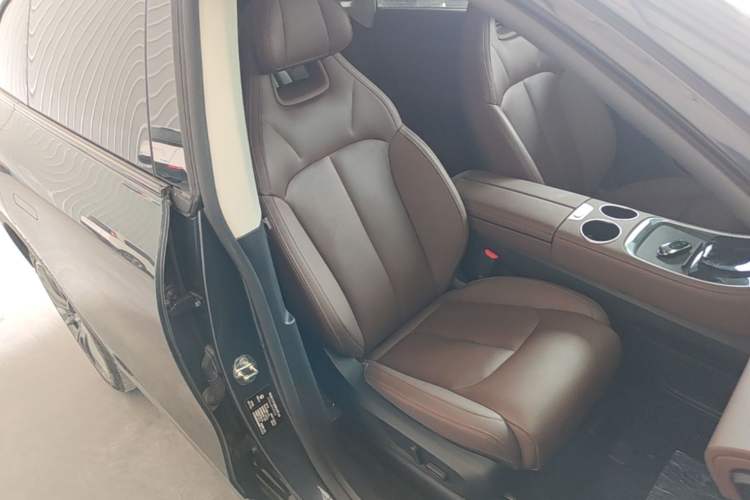 Used Leapmotor C11 2023 Extended-Range 285 Comfort Edition Right Front Seat