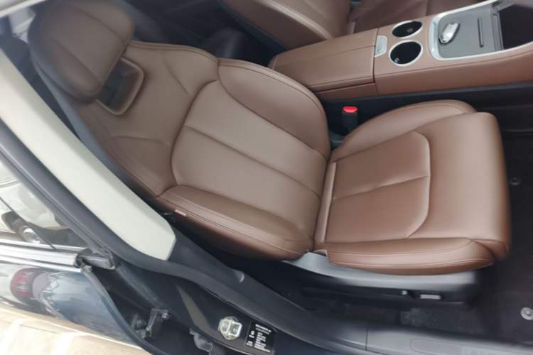 Used Leapmotor C11 2023 Pure Electric 500 Comfort Edition Right Front Seat