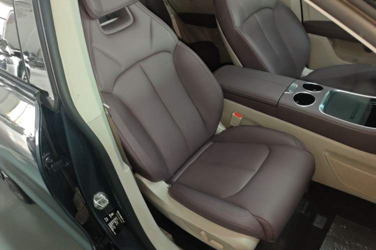 Used Leapmotor C11 2023 Pure Electric 500 Comfort Edition Right Front Seat