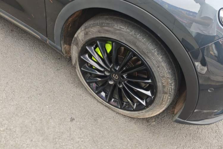 Used Leapmotor C11 2023 Pure Electric 580 All-Wheel-Drive Performance Edition Right Front Wheel Hub