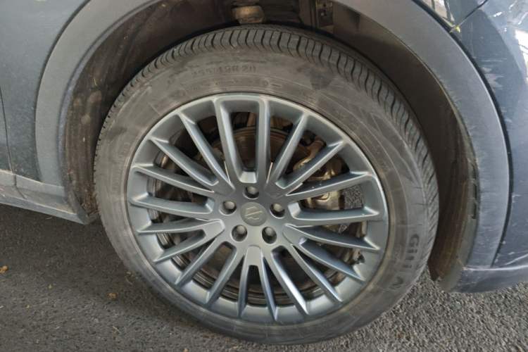Used Leapmotor C11 2023 Range-Extended 300 Comfort Edition Right Front Wheel Hub