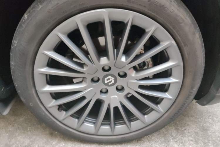 Used Leapmotor C11 2023 Range-Extended 300 Smart Enjoyment Edition Right Front Wheel Hub