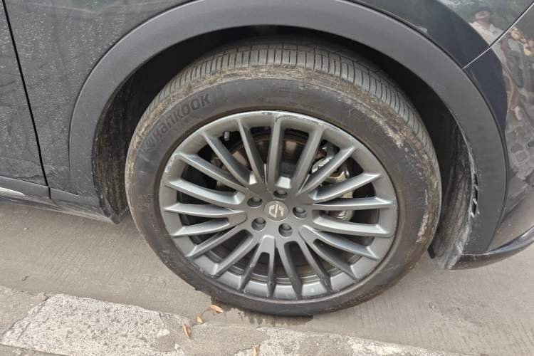 Used Leapmotor C11 2023 Range-Extended 285 Smart Enjoyment Edition Right Front Wheel Hub