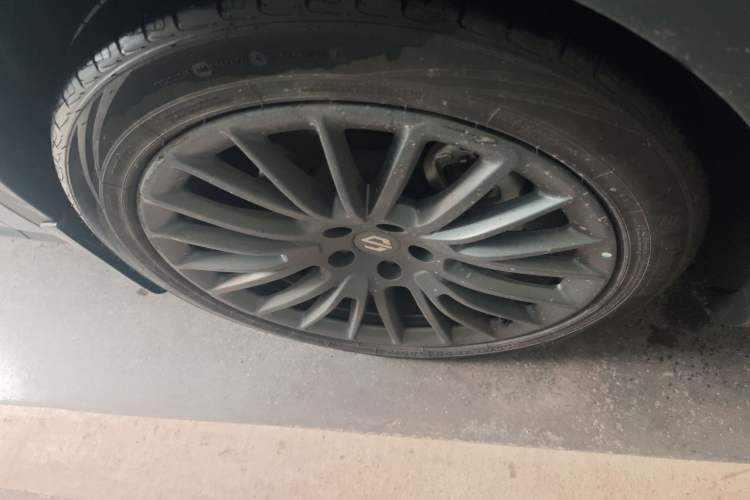 Used Leapmotor C11 2023 Extended-Range 285 Comfort Edition Right Front Wheel Hub