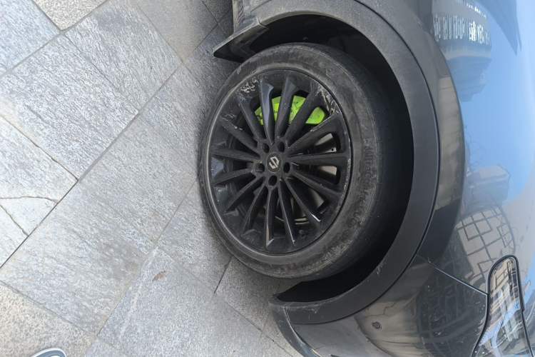 Used Leapmotor C11 2023 Pure Electric 580 All-Wheel-Drive Performance Edition Right Front Wheel Hub
