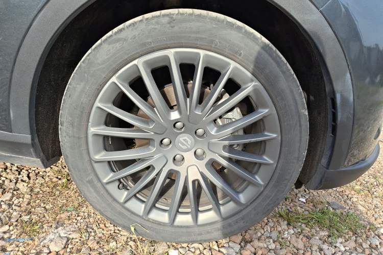 Used Leapmotor C11 2023 Range-Extended 180 Comfort Edition Right Front Wheel Hub
