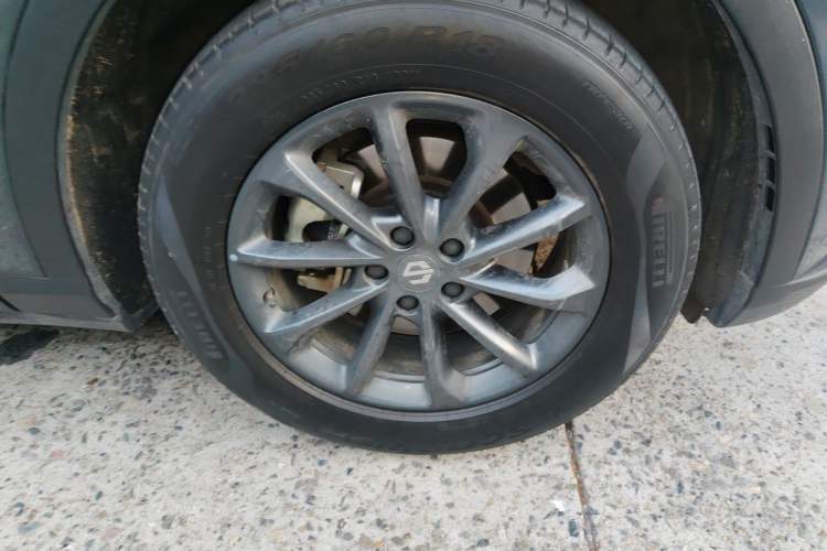 Used Leapmotor C11 2023 Pure Electric 500 Comfort Edition Right Front Wheel Hub