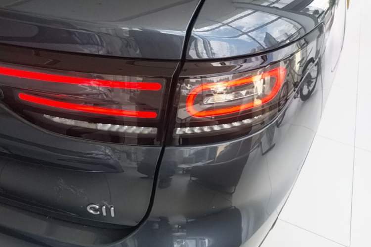Used Leapmotor C11 2023 Pure Electric 500 Comfort Edition Right Rear Taillight