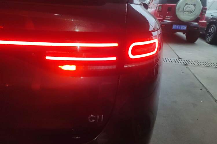 Used Leapmotor C11 2023 Pure Electric 580 All-Wheel-Drive Performance Edition Right Rear Taillight