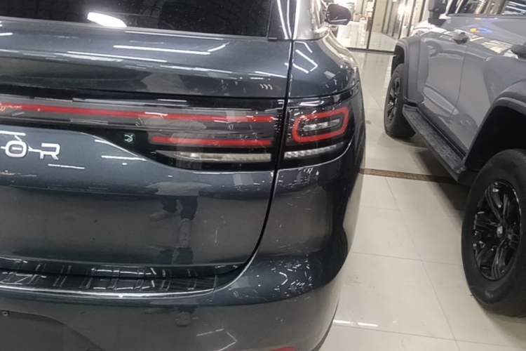 Used Leapmotor C11 2023 Range-Extended 180 Comfort Edition Right Rear Taillight