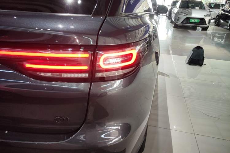 Used Leapmotor C11 2023 Range-Extended 180 Comfort Edition Right Rear Taillight