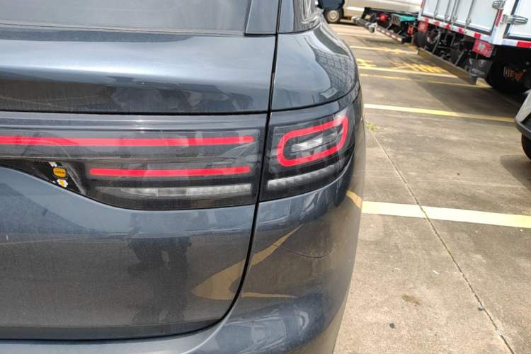 Used Leapmotor C11 2023 Extended-Range 285 Comfort Edition Right Rear Taillight