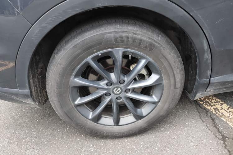 Used Leapmotor C11 2023 Pure Electric 500 Comfort Edition Right Rear Wheel Hub