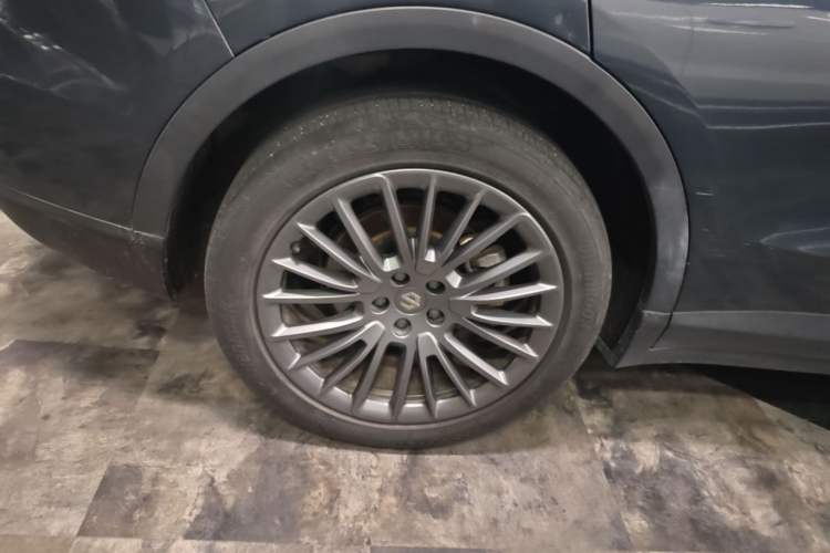 Used Leapmotor C11 2023 Range-Extended 180 Comfort Edition Right Rear Wheel Hub