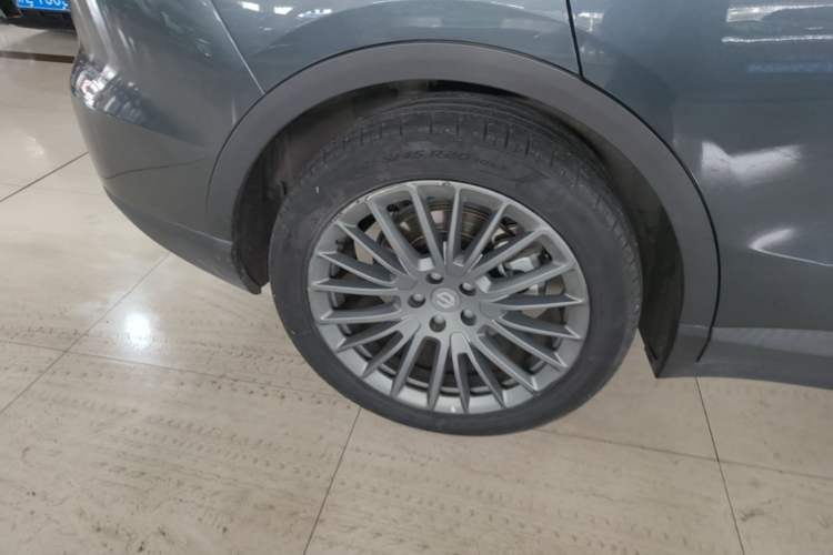 Used Leapmotor C11 2023 Pure Electric 500 Comfort Edition Right Rear Wheel Hub