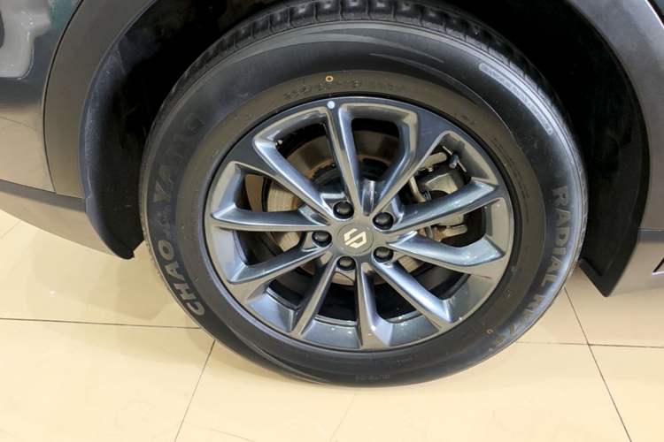 Used Leapmotor C11 2023 Extended-Range 285 Comfort Edition Right Rear Wheel Hub