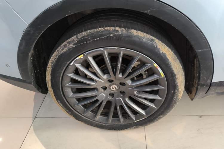 Used Leapmotor C11 2023 Range-Extended 285 Smart Enjoyment Edition Right Rear Wheel Hub