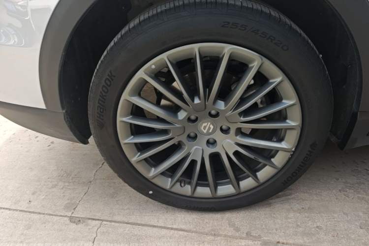 Used Leapmotor C11 2023 Range-Extended 180 Comfort Edition Right Rear Wheel Hub