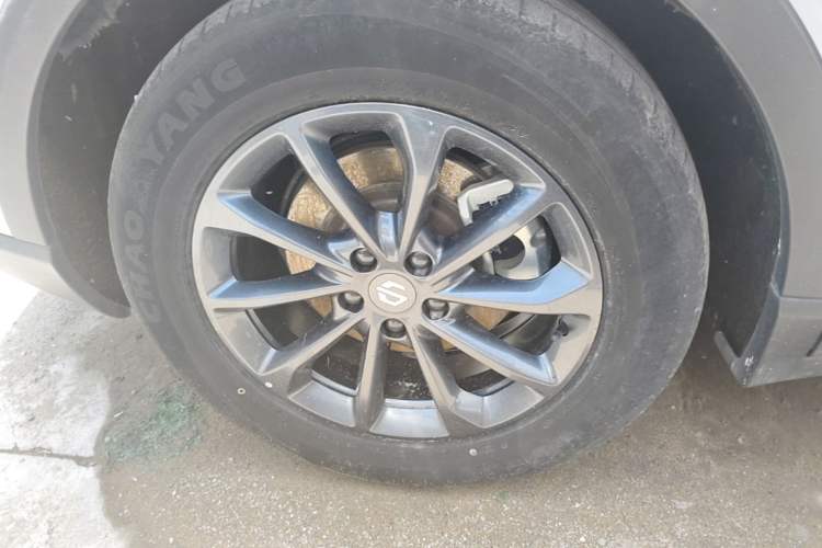 Used Leapmotor C11 2023 Pure Electric 500 Comfort Edition Right Rear Wheel Hub