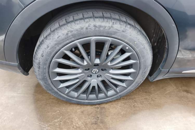 Used Leapmotor C11 2023 Pure Electric 500 Smart Edition Right Rear Wheel Hub