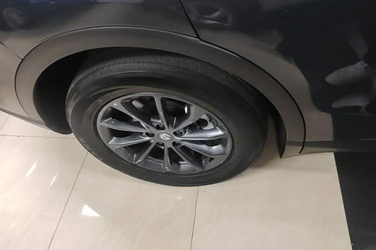 Used Leapmotor C11 2023 Range-Extended 200 Comfort Edition Right Rear Wheel Hub