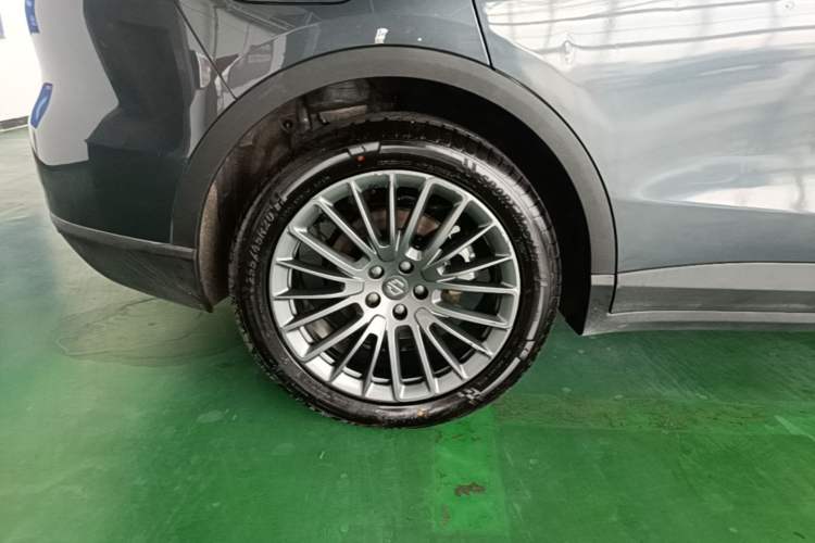 Used Leapmotor C11 2023 Range-Extended 180 Comfort Edition Right Rear Wheel Hub