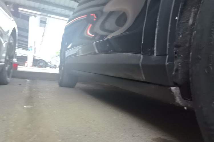 Used Leapmotor C11 2023 Range-Extended 200 Comfort Edition Right Side Sill