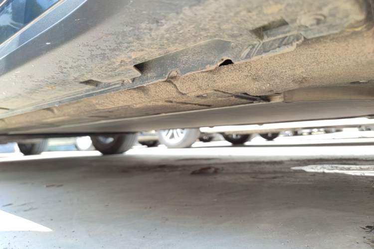 Used Leapmotor C11 2023 Range-Extended 180 Comfort Edition Right Side Sill