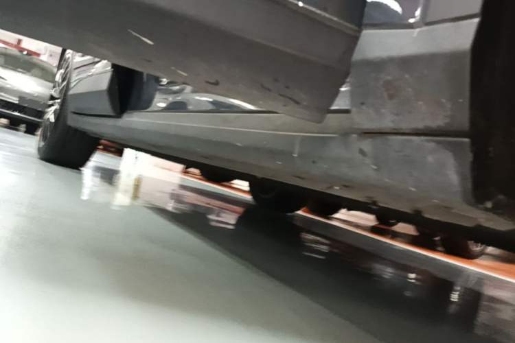 Used Leapmotor C11 2023 Pure Electric 500 Comfort Edition Right Side Sill