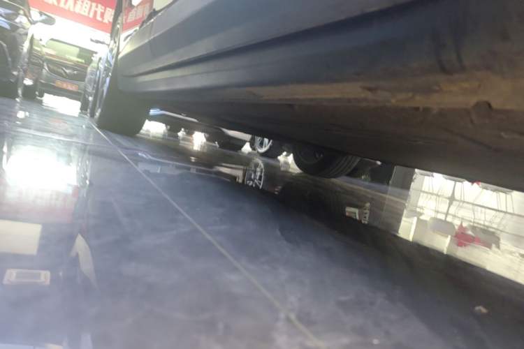 Used Leapmotor C11 2023 Extended-Range 285 Comfort Edition Right Side Sill