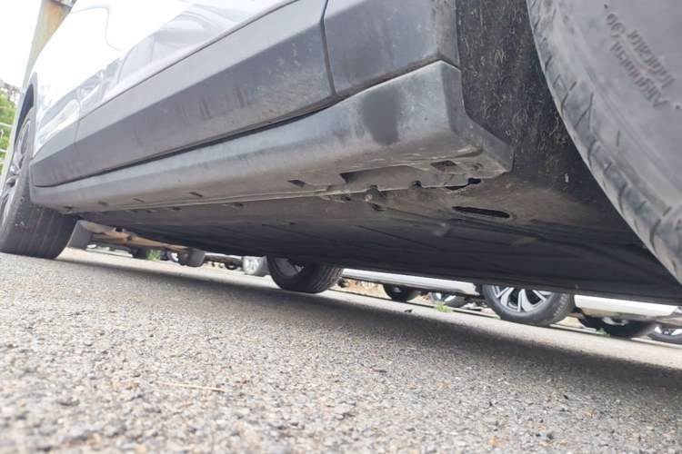 Used Leapmotor C11 2023 Pure Electric 500 Comfort Edition Right Side Sill