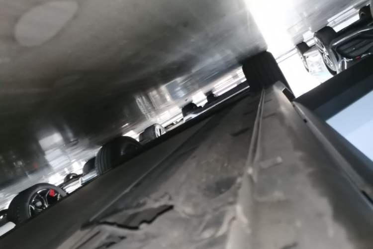 Used Leapmotor C11 2023 Range-Extended 300 Comfort Edition Right Side Sill